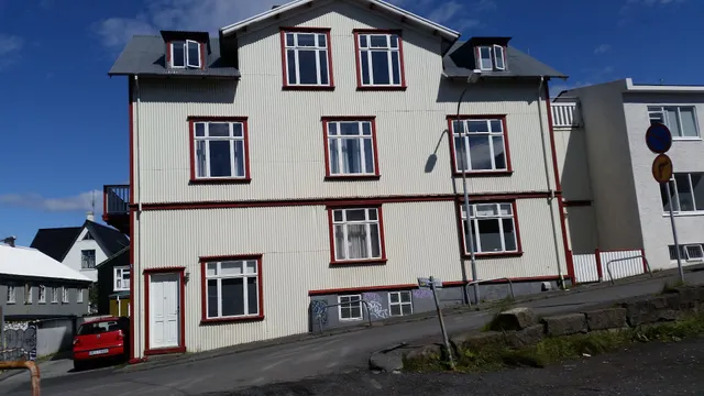 Luna Hotel Apartments