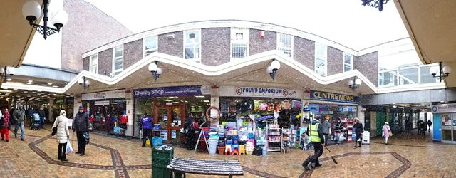 St John's Shopping Centre