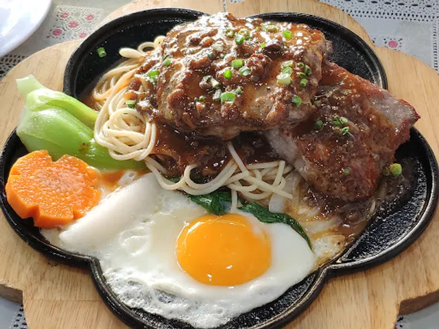 Bò bít tết Tên Lửa