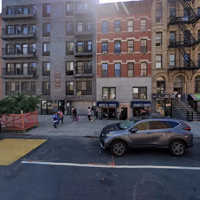 Tsavaris George A MD