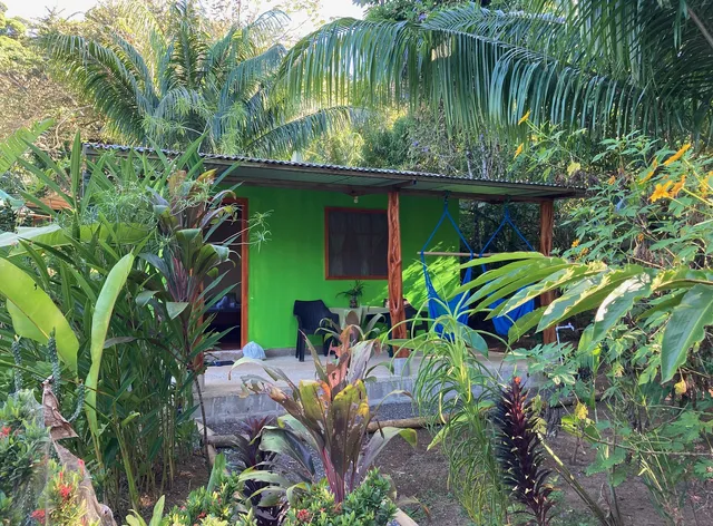 Heliconias Garden Cabins