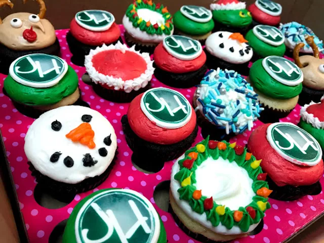 Smallcakes Tallahassee, FL