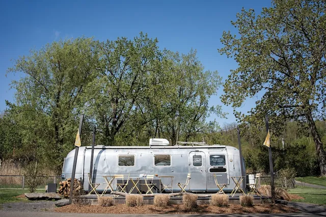 Hutton Brickyards Riverfront Hotel + Venue