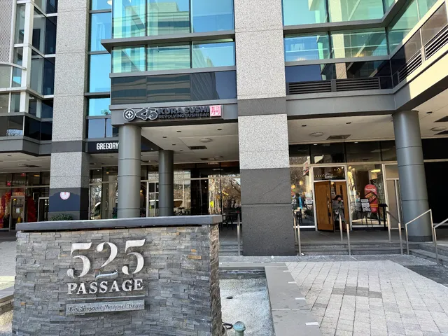 Kura Sushi Revolving Sushi Bar