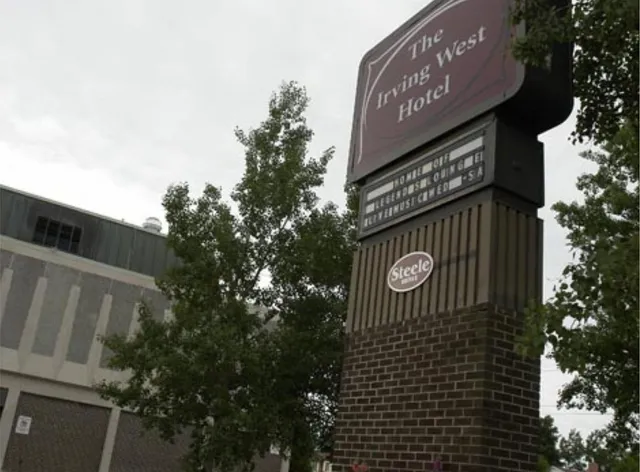 Irving West Hotel