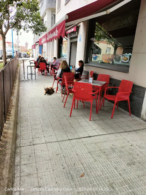 Cafetería Restaurante Casa Javi