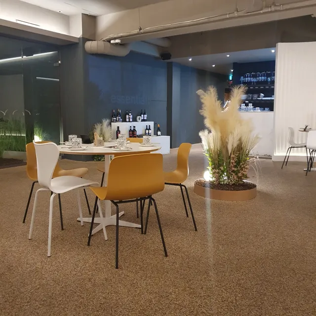 Spring Garden Seongsu