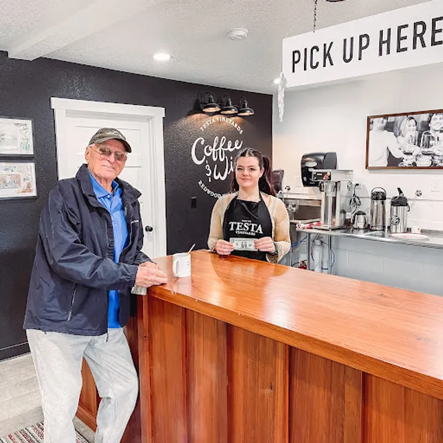 Testa Coffee & Wine Shop