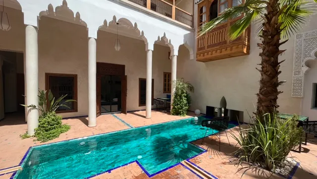 Riyad Lion Rouge Marrakech