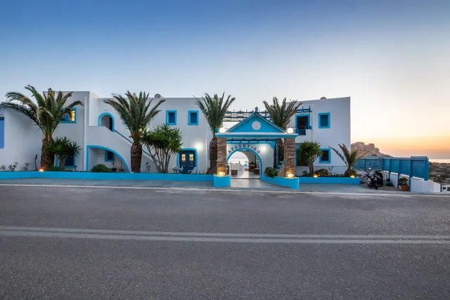 Arhontiko Hotel & Apartments