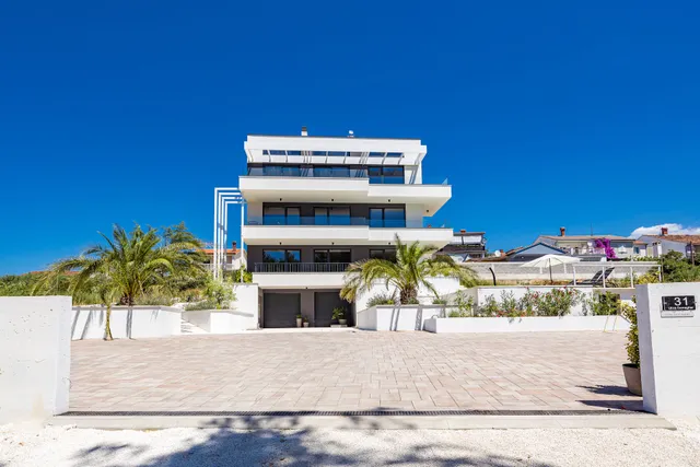 Villa Pollentia- apartments