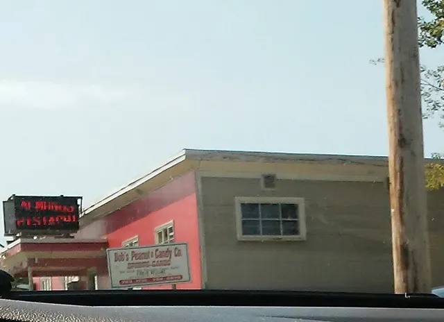 Bob's Peanuts & Candy