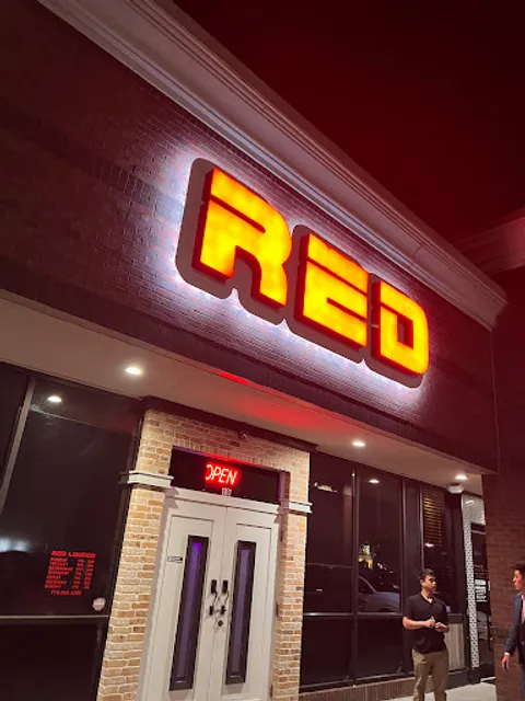 RED Lounge Duluth