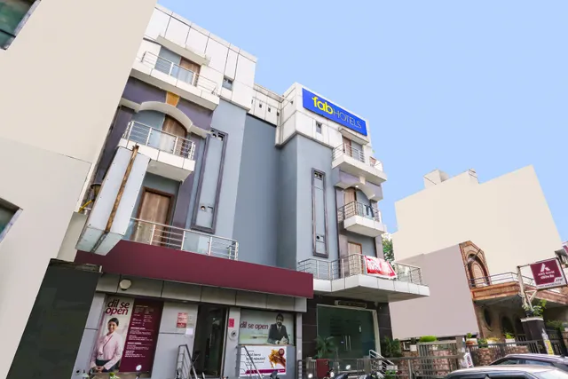 FabHotel Royal Touch - Hotel in Patel Nagar