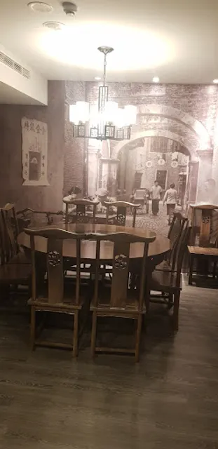 小膳香成都麻辣火鍋