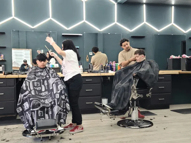 GrandLine BarberShop