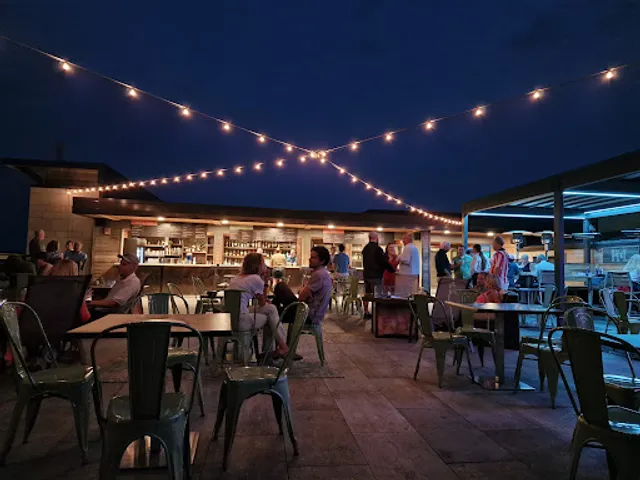 H&L Social Rooftop Bar and Eatery