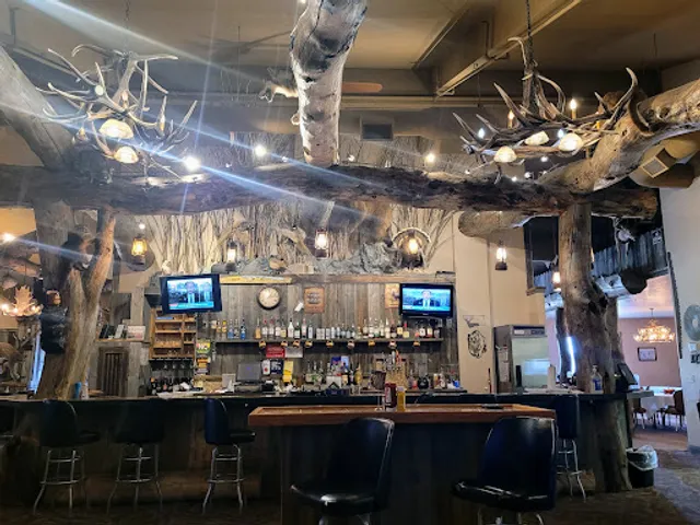 Bar-S Lounge & Supper Club