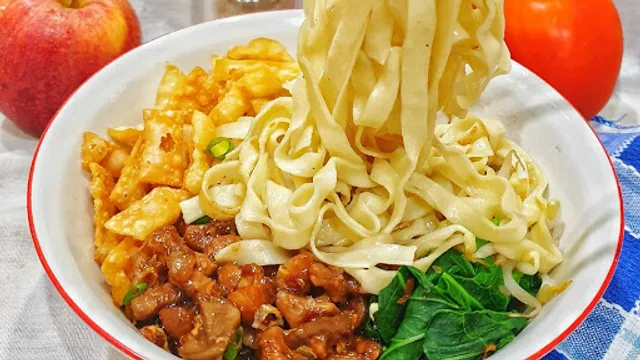 Mie Ayam Nasi Goreng Bakmi Hakka 88