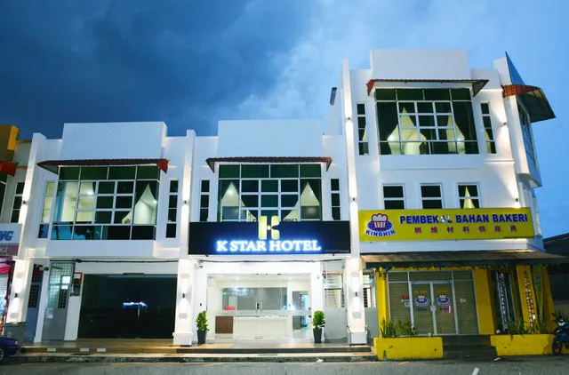 K Star Hotel