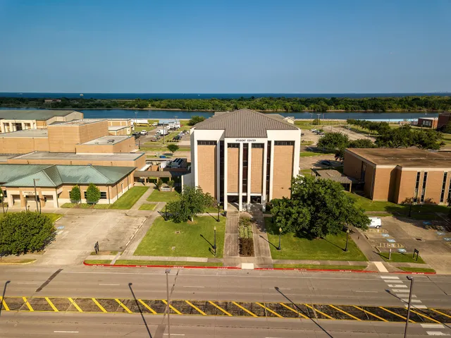 Lamar State College - Port Arthur