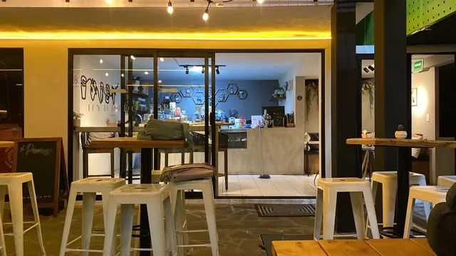 Hybrido casa café Morelia