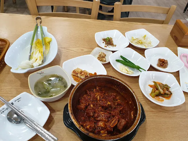 월성찜갈비식당