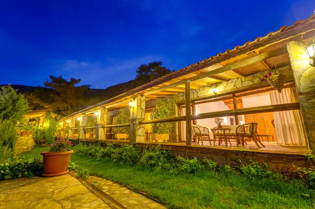 Olympos Mountain Lodge (12+)