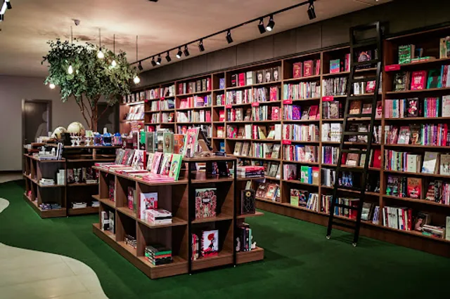 Vitrola - A marca da emoção (Cafeteria - Livraria - Loja - Presentes)