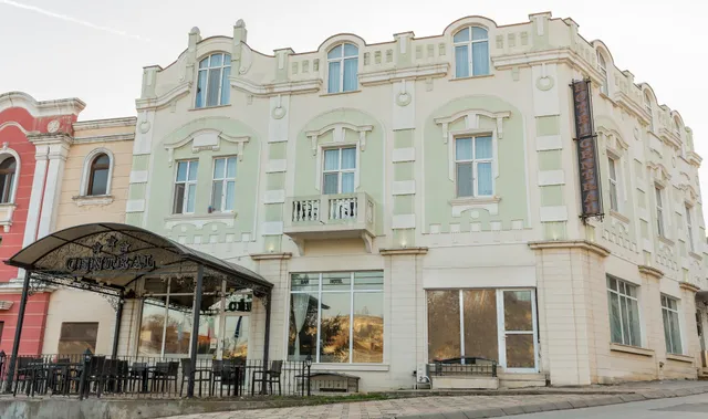 Central Balchik Hotel and Restaurant