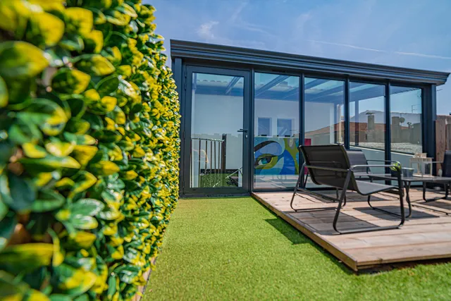 PLAYROOM XXL: Love Room avec spa, salle de jeux pour adultes, soirée plusieurs couples possible, proche Bordeaux