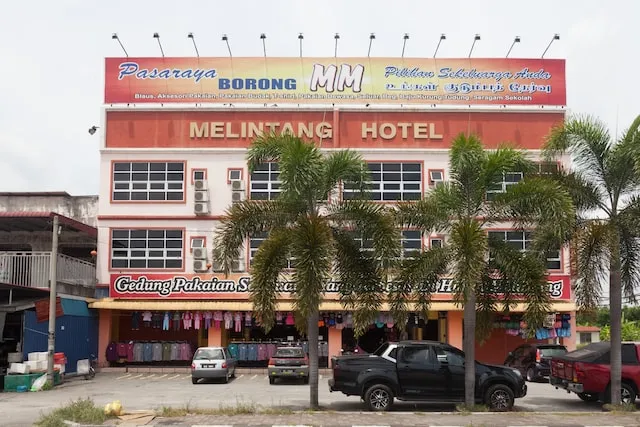 OYO 1038 Melintang Hotel