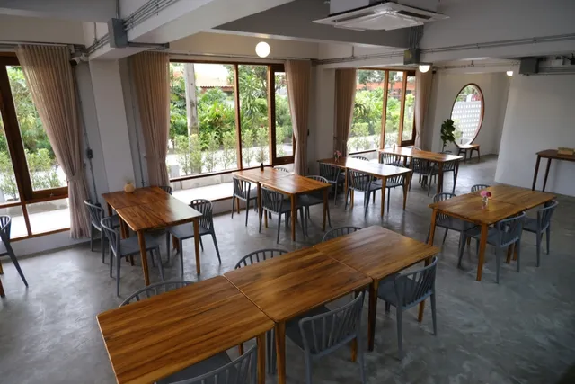 Moonlight Cafe and Hotel