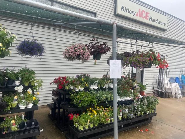 Kittery Ace Hardware