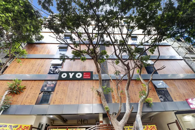 Hotel O Sri Harshitha Grand Near Zudio - Star Bazaar, Kundalhalli Gate