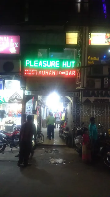 Pleasure Hut 1 Restaurant & Bar