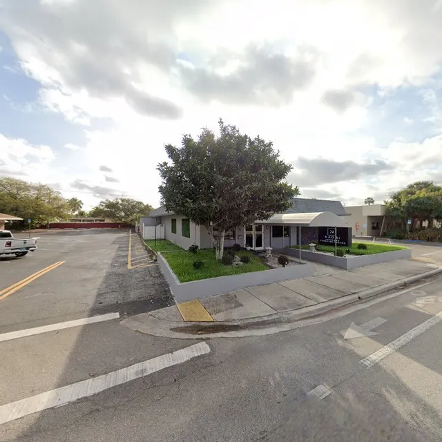 2220 N University Dr