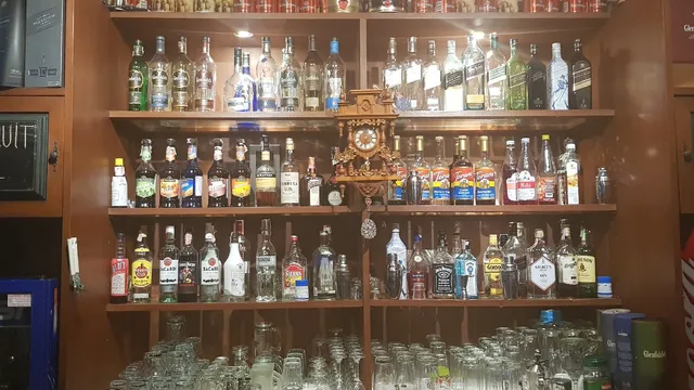 ร้าน The Swan BAR & Restaurant