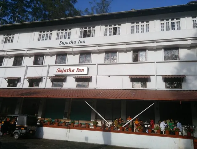 OYO Hotel Sn Sujatha Inn