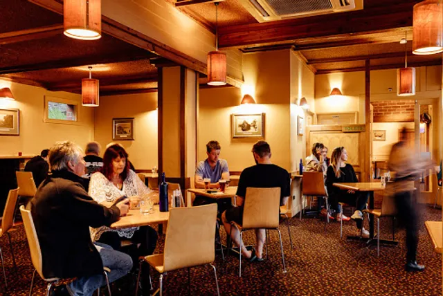 Hamer's Bar & Bistro