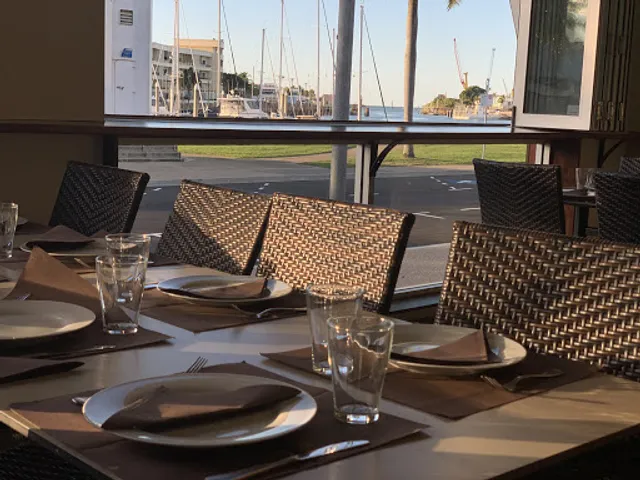 Aalishan Indian Restaurant Townsville