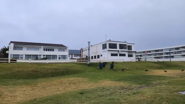 Bayview Seafront Apartment Gonubie