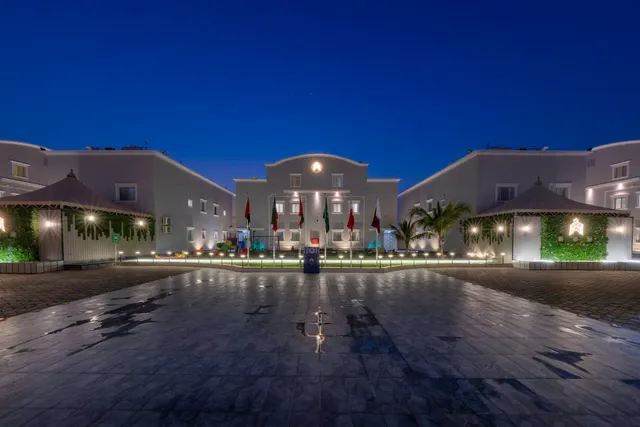 منتجعات وشاليهات لاس ساليناس ان