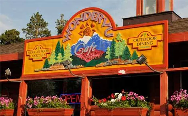 Wondervu Cafe