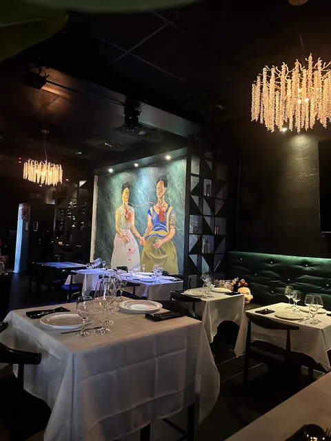 LasDos Fridas Steakhouse