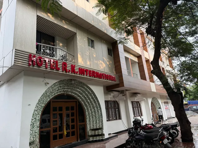 Hotel RK International