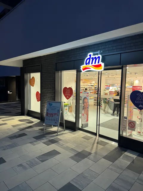 dm drogerie markt