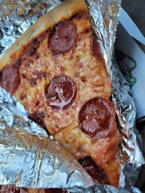 Monica's Pizza (Chicago)