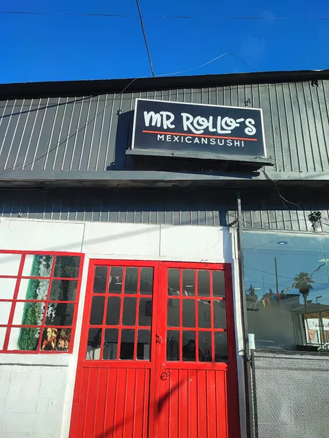 MR ROLLOS MEXICANSUSHI