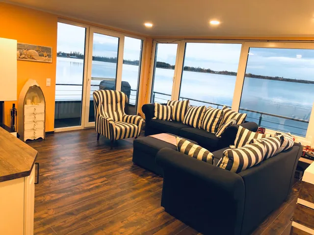 Hausbootvermietung - Elandi GmbH